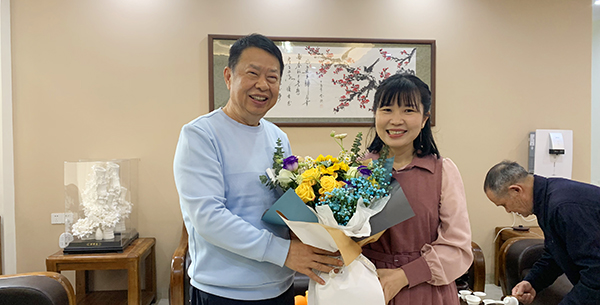星空体育-星空(中国)一站式服务官方网站集团多形式送新春温暖