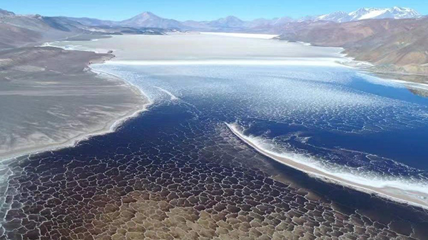 世界级盐湖锂项目完成交割 星空体育-星空(中国)一站式服务官方网站开辟新能源“新赛道”